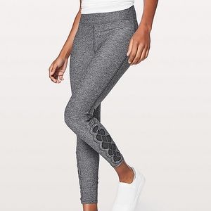 Like NEW! Size 6 Lululemon Heather Grey Leggings